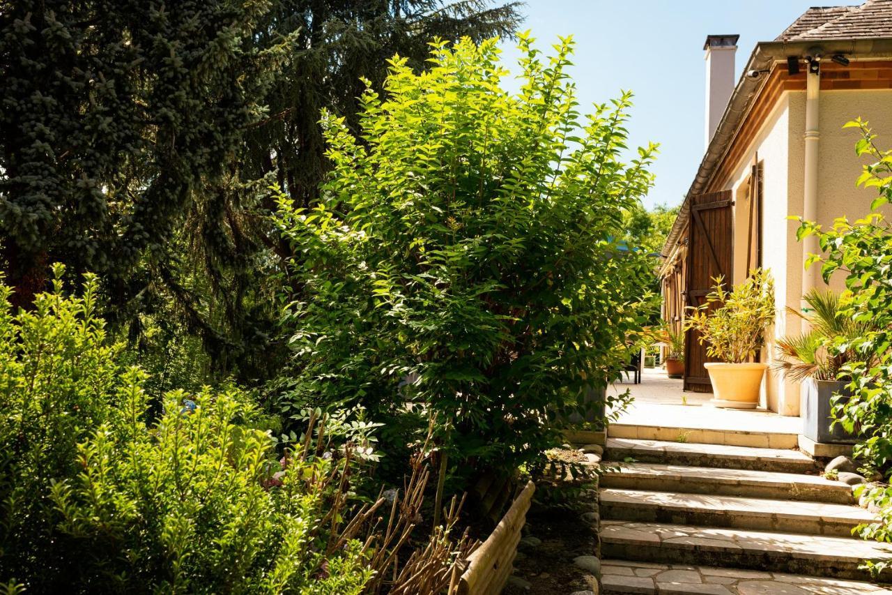 Bed and Breakfast La Demeure Aux Pins Лурд Екстер'єр фото